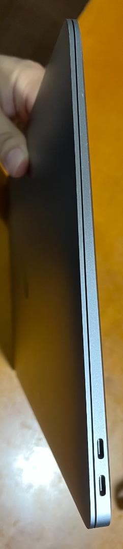 MacBook Air M1 (2020) 13インチ 16GB 1TB