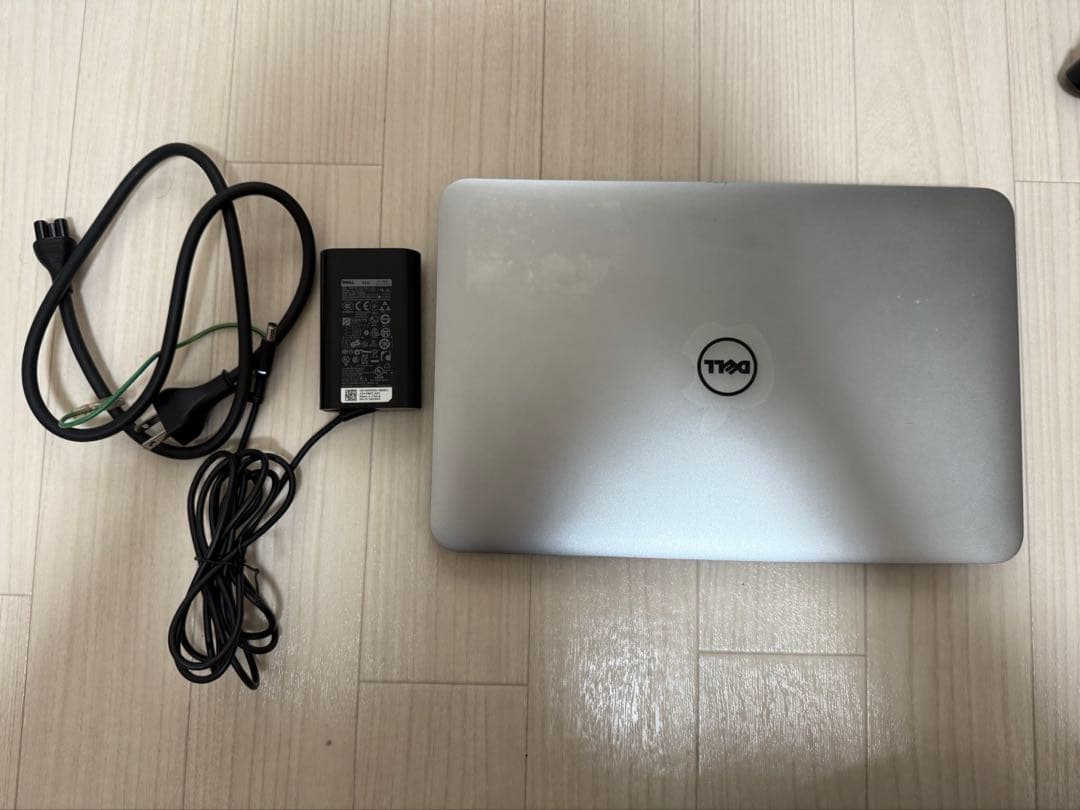 DELL Corei7 XPS13 ノートパソコン