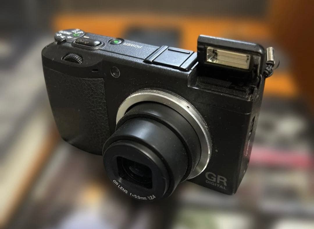 レア付属品多数　RICOH GR digital デジタルカメラ ブラック