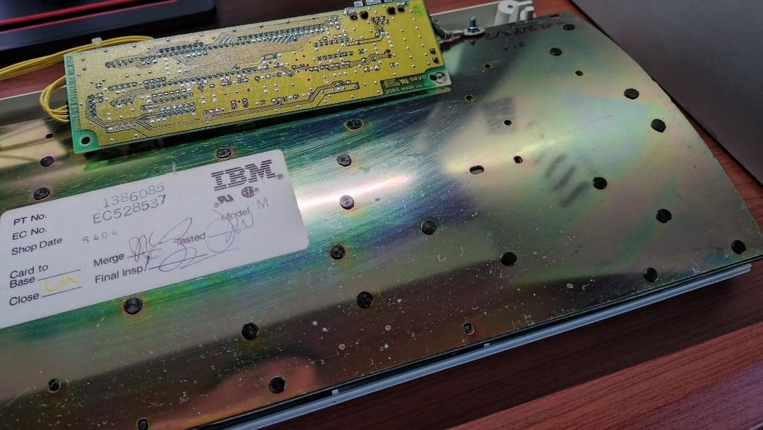 IBM Model M 1390131 角ロゴ動作確認済（1986-Aug-6）