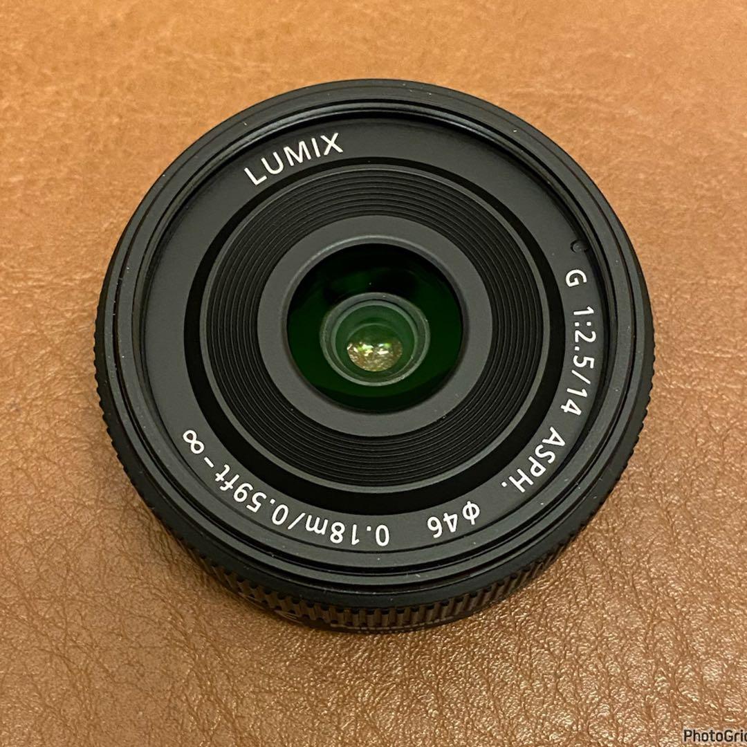 LUMIX 14mm 単焦点レンズ H-H014 パンケーキ　パナソニック