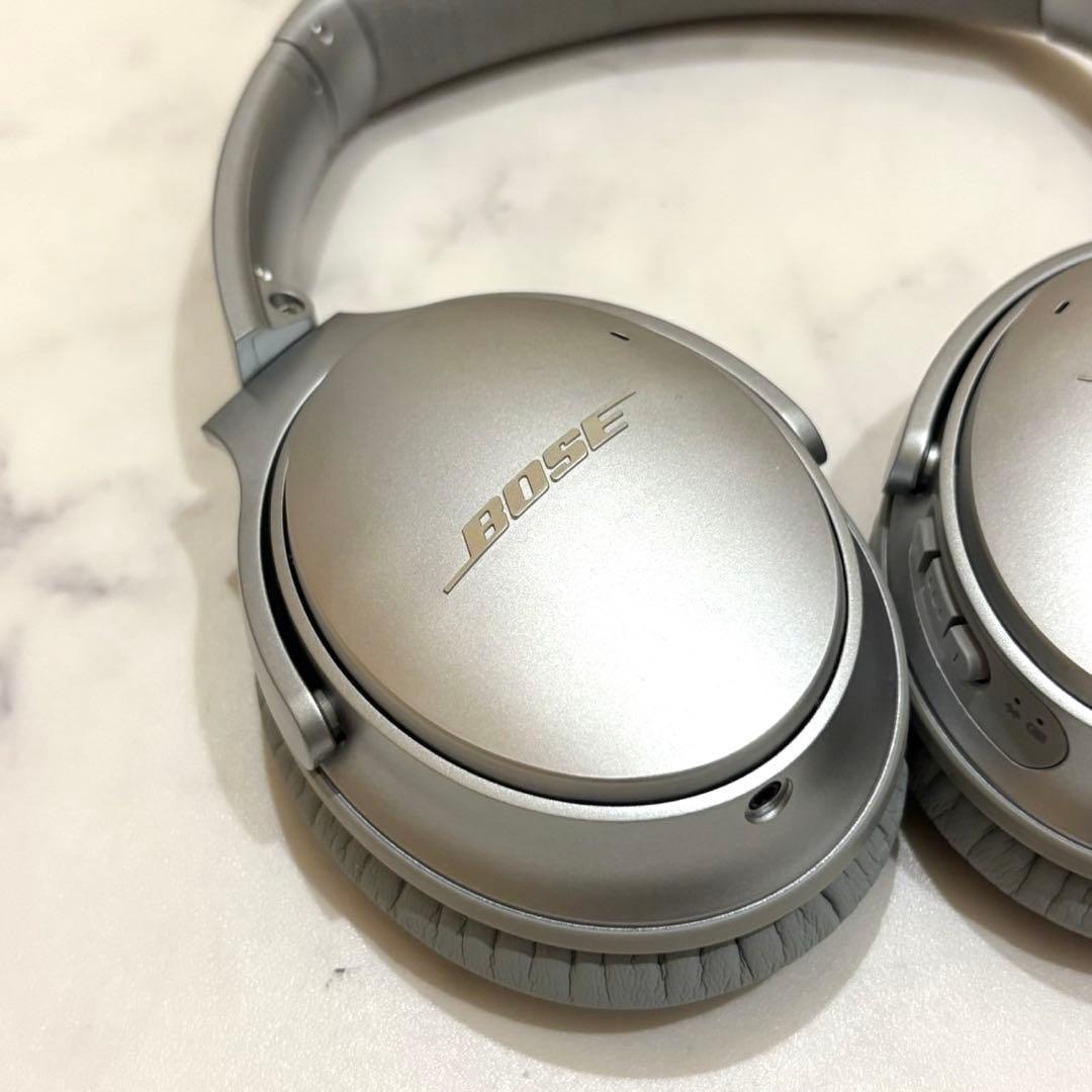 希少 BOSE QC35 シルバー ワイヤレスヘッドホン