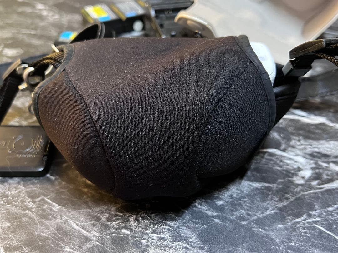 SONY NEX-5Rホワイト 一眼レフカメラ　バッテリー×4　自撮りスイッチ等