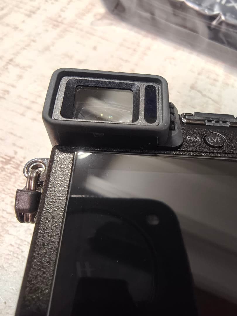 LUMIX DMC-GX7MK2 シャッター回数1070