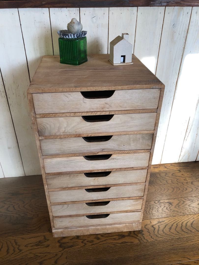 ■レトロ■古い木の８杯引き出し書類棚　カルテケース　小引出し