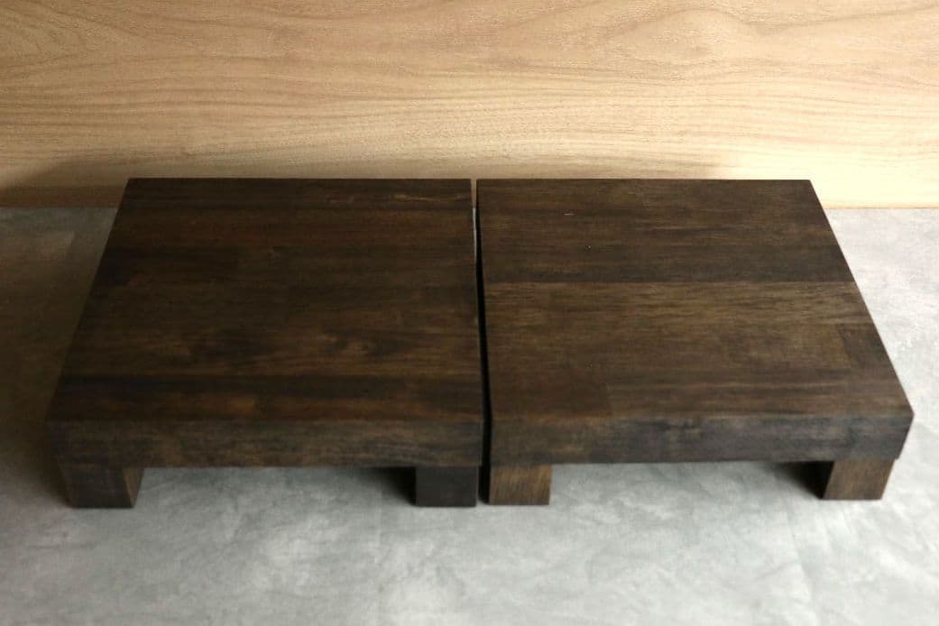 木製スピーカースタンド一対