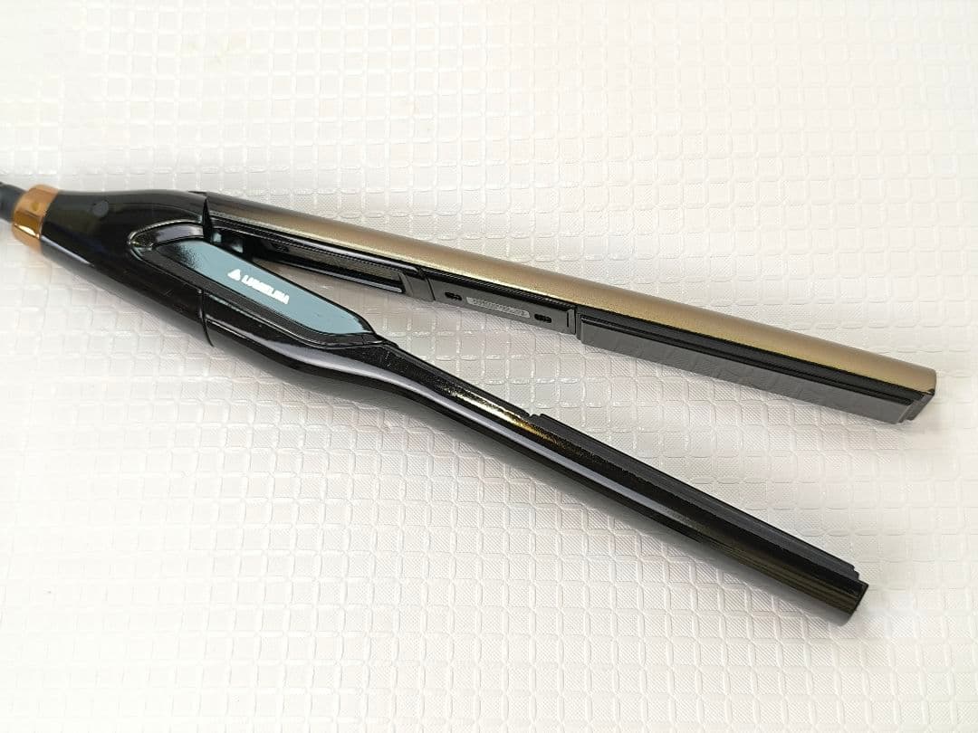 ヘアビューロン 4D plus ストレート　正規品　リュミエリーナ　04