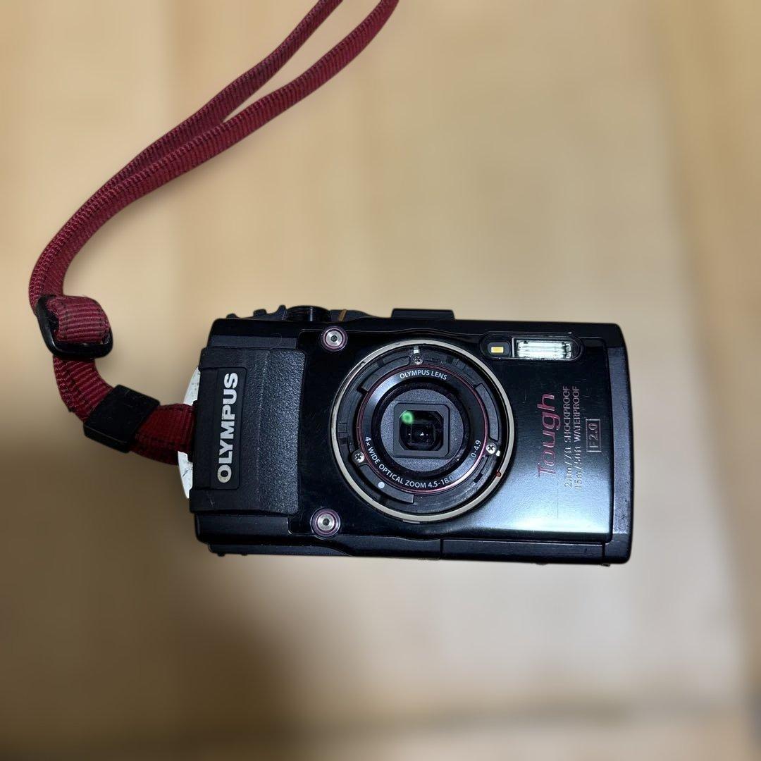 Olympus Tough TG-4 コンパクトデジタルカメラ