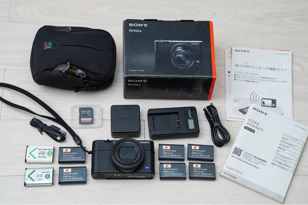 SONY Cyber-shot DSC-RX100M4デジタルカメラオ・マケ多数