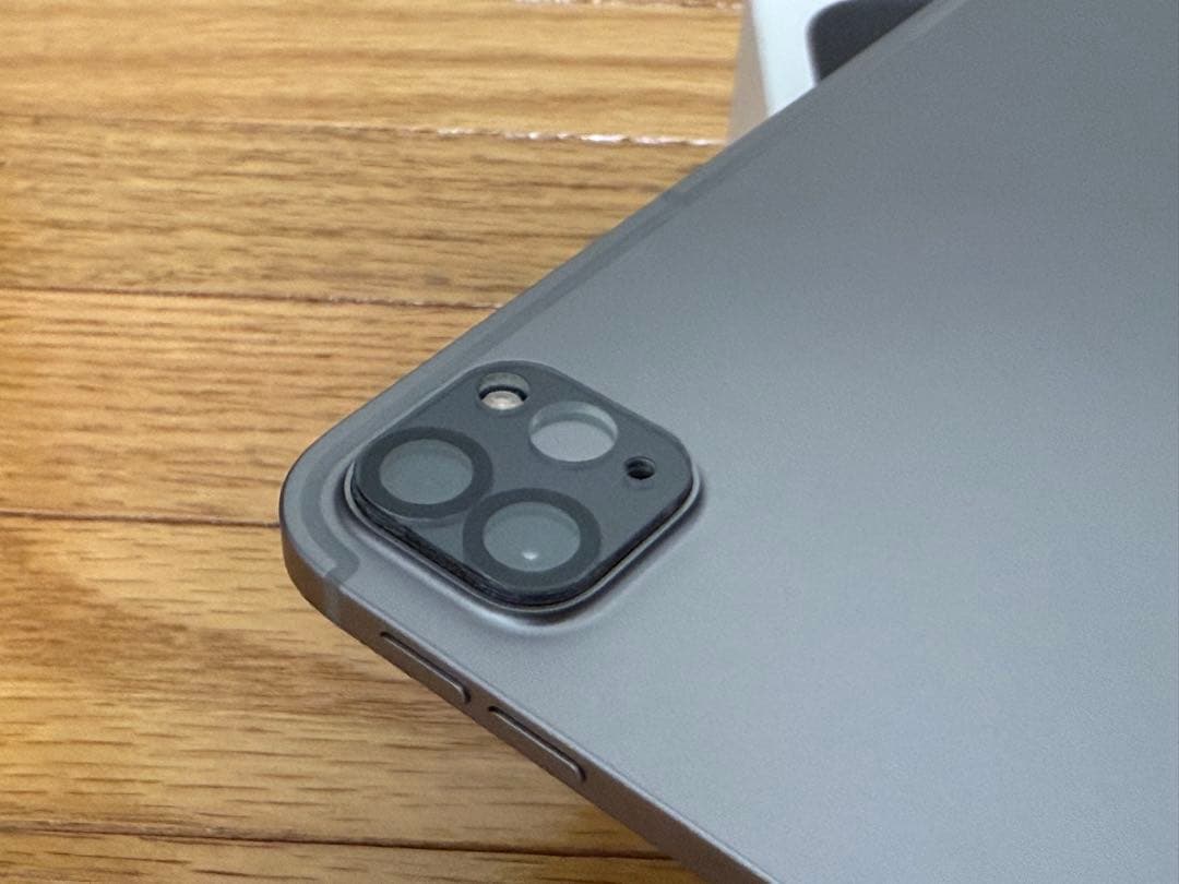 【極美品】iPad Pro 11インチ 第4世代 128GB SIMフリー版