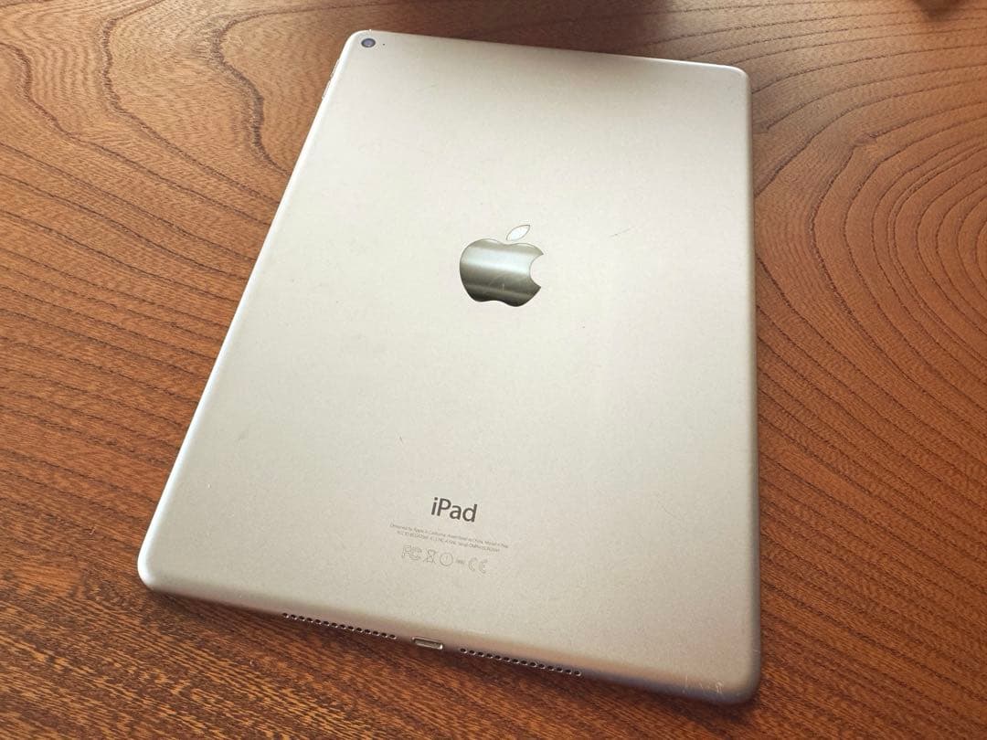 iPad Air2 MGTX2J/A 128GBシルバー 本体のみ