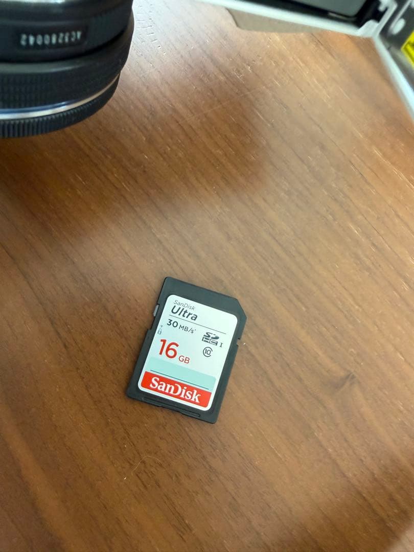 Olympus PEN E-PL7 ミラーレス一眼カメラ