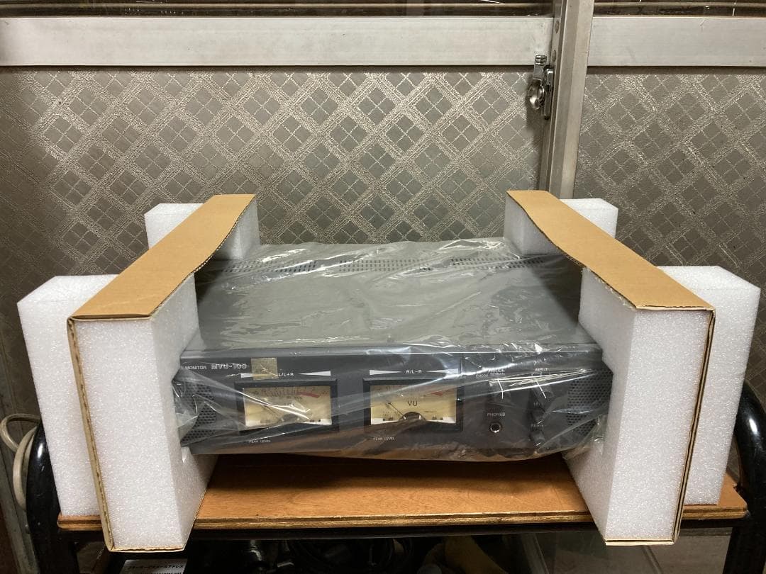 ●希少品！ 放送業務用オーディオモニタースピーカー 新品 動作品！