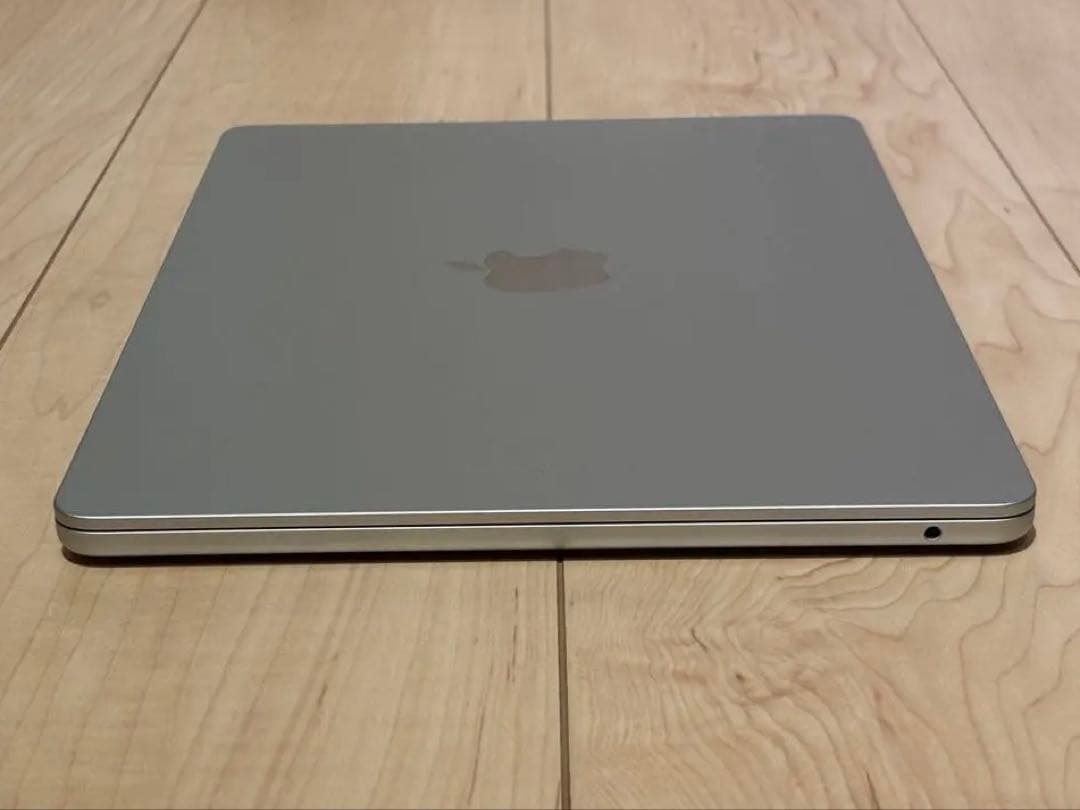 MacBook Air 13.6 M3 8GB 256GB シルバー 2024