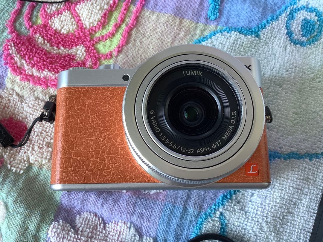 美品 Panasonic LUMIX DC-GF9 ほぼ新品レンズ12-32mm