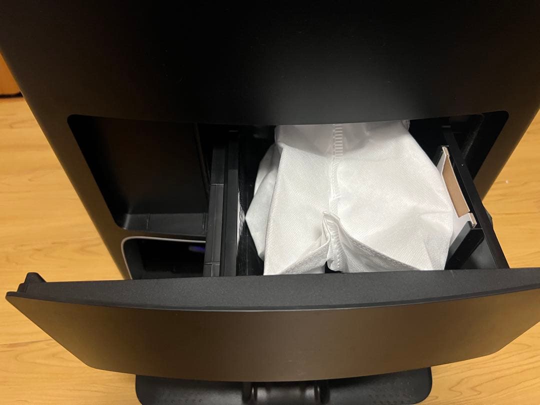 ロボット掃除機　DEEBOT X1 OMNI