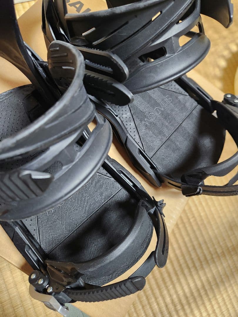 SALOMON DISTRICT 23-24ビンディング M ブラック