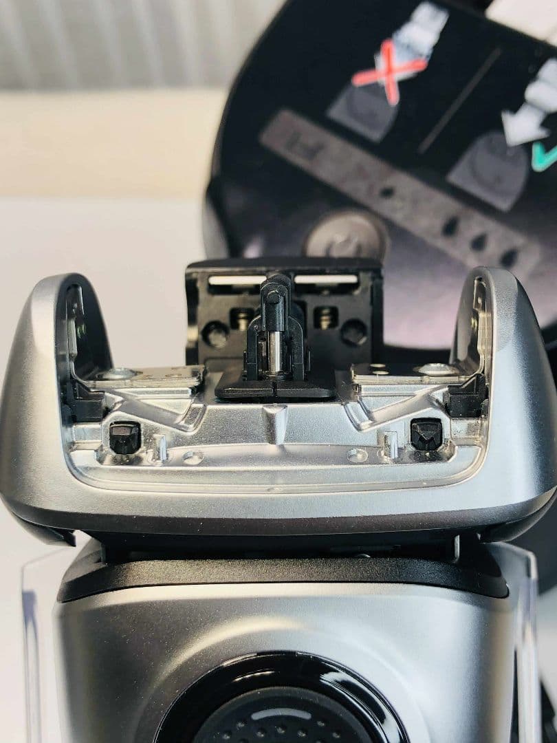 【未使用に近い】Braun S8 8567cc−Vシェーバー ブラウンシリーズ