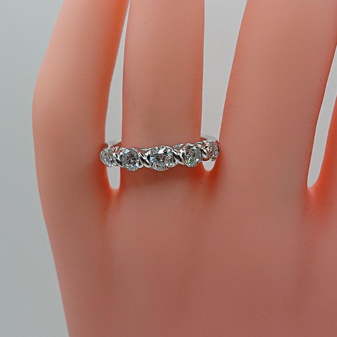 はる様1カラットUP 5粒 ツイスト天然ダイヤモンドリング エタニティPt900