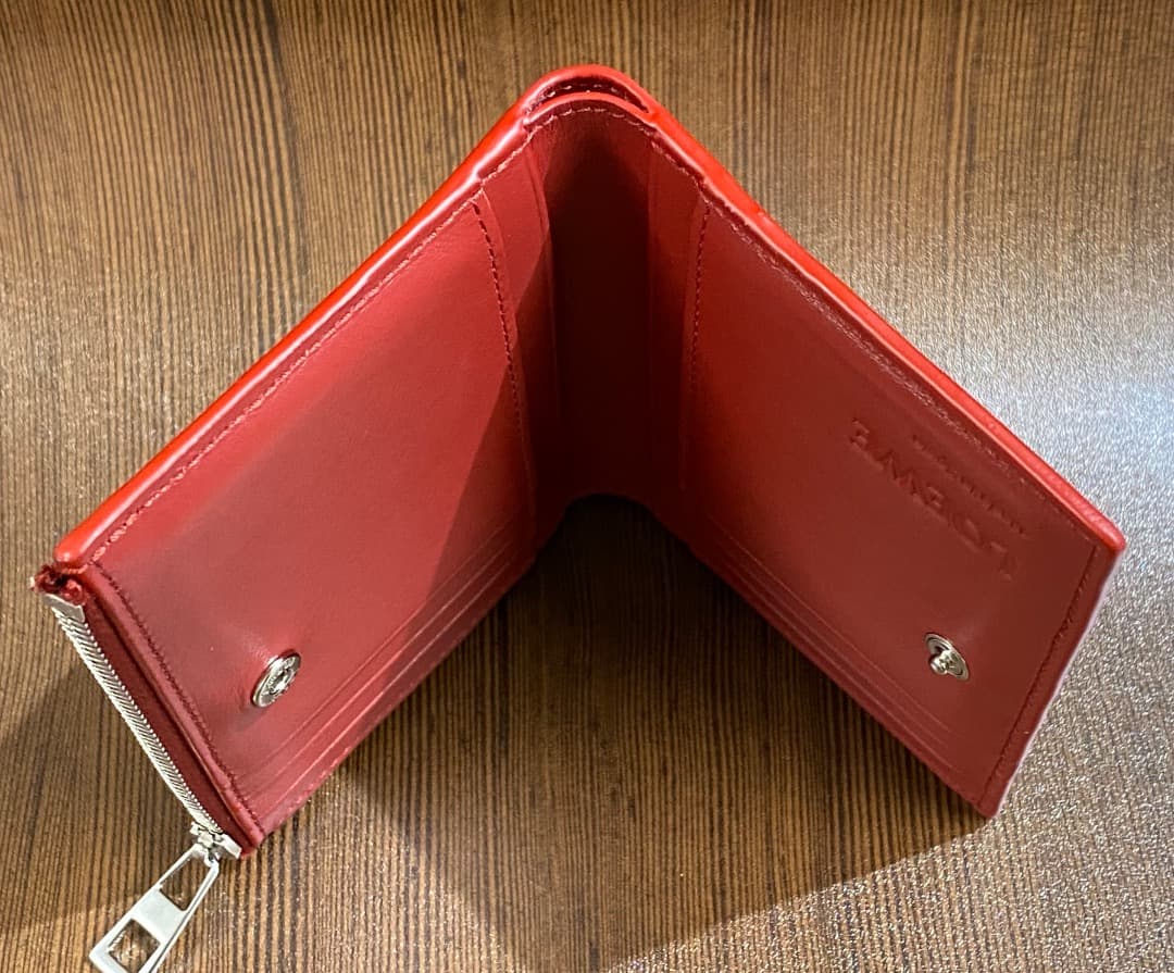 【くさもち】【美品】ロエベ LOEWE 2025秋冬コンパクト 財布