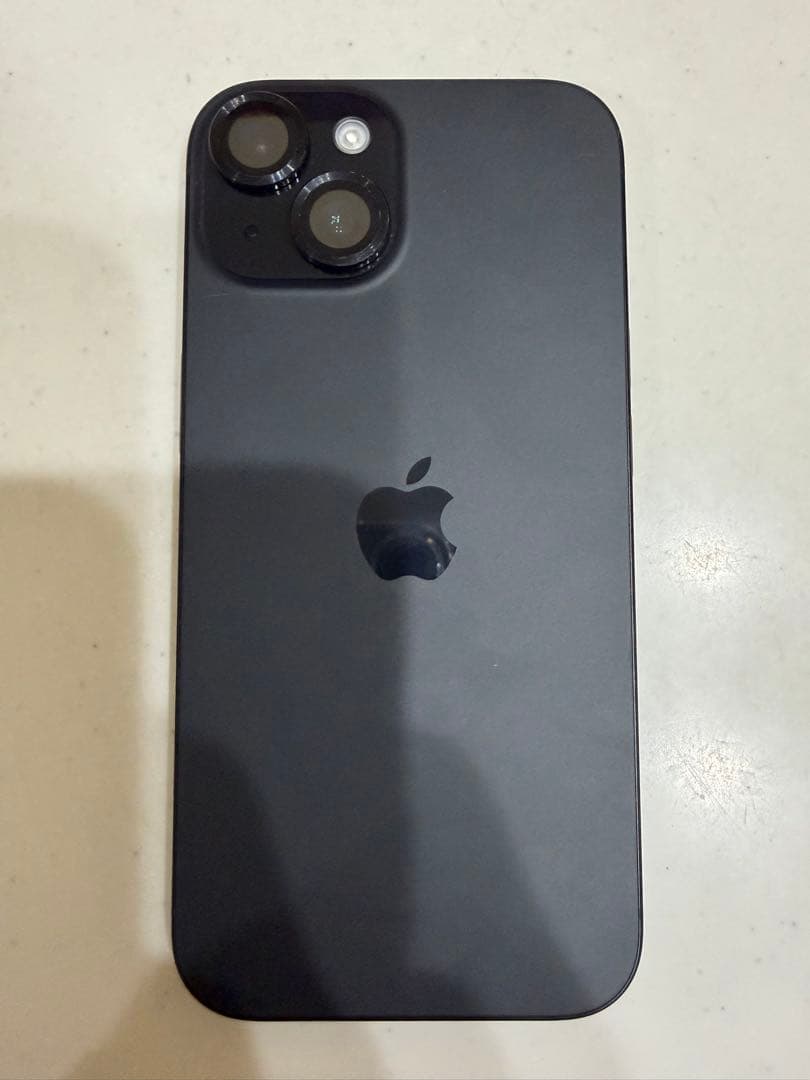 Apple iPhone 15ブラック 本体のみ