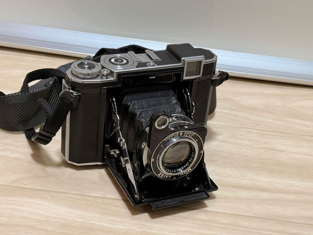 ZEISS IKON SUPER IKONTA 532/16 デジタルカメラ