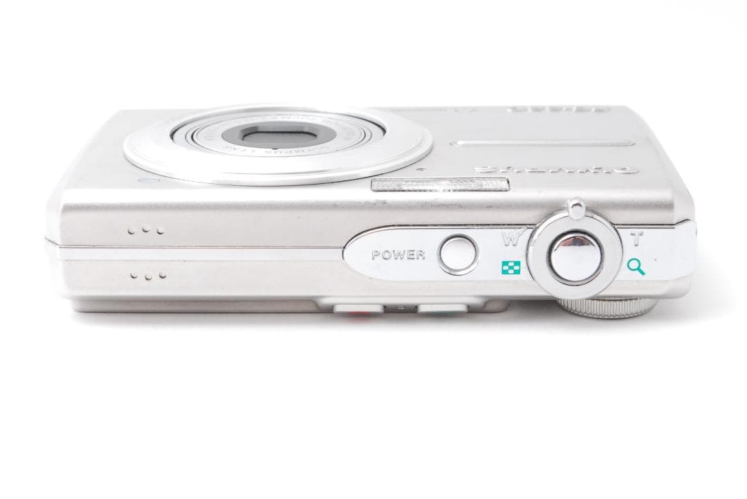 【完動品】OLYMPUS FE-220　オリンパス　コンデジ　シルバー