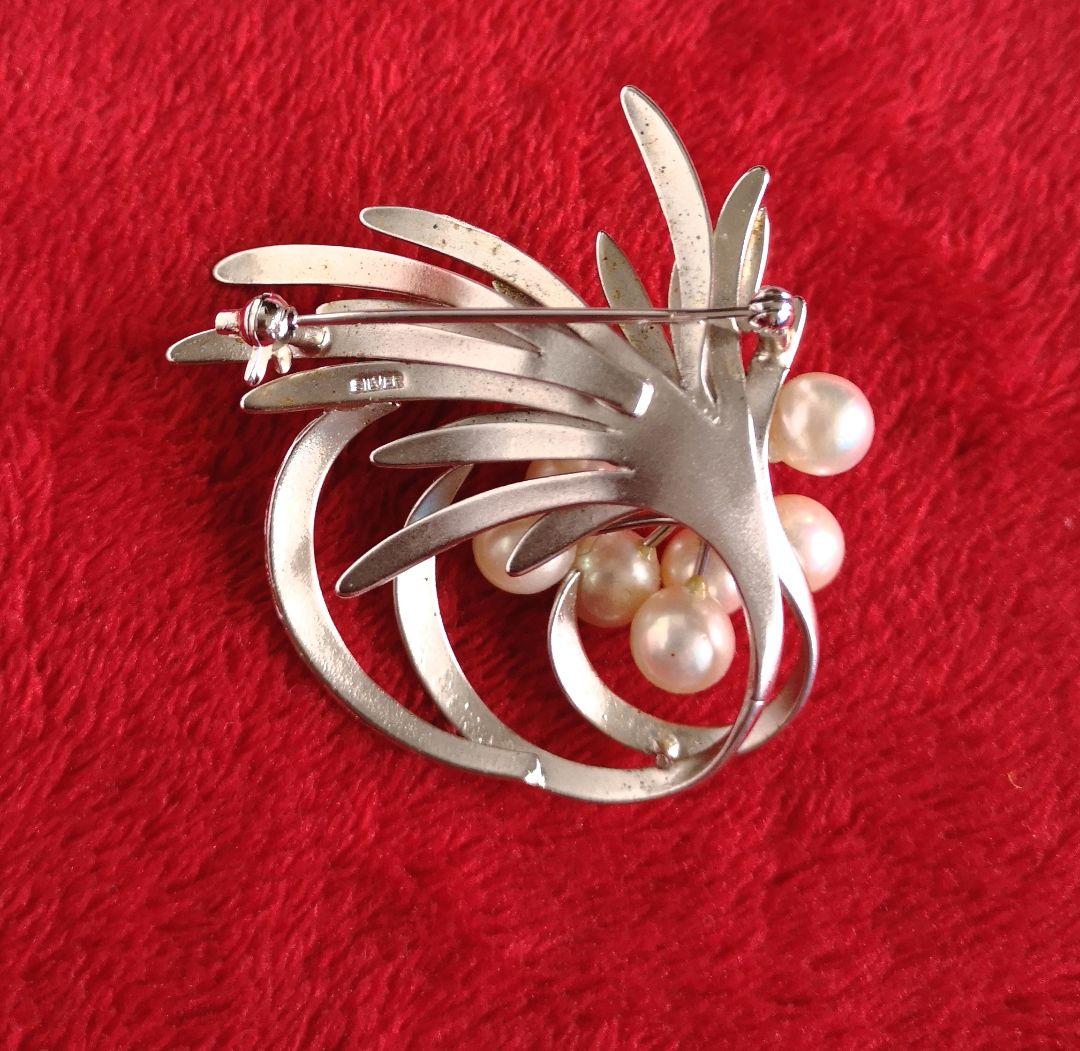 ヴィンテージ シルバー製 ブローチ アコヤ本真珠 8粒装飾 植物モチーフ 447