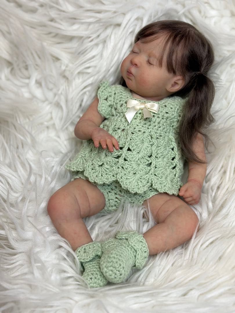 【リボーンドール】大きさ 約 30 cm.