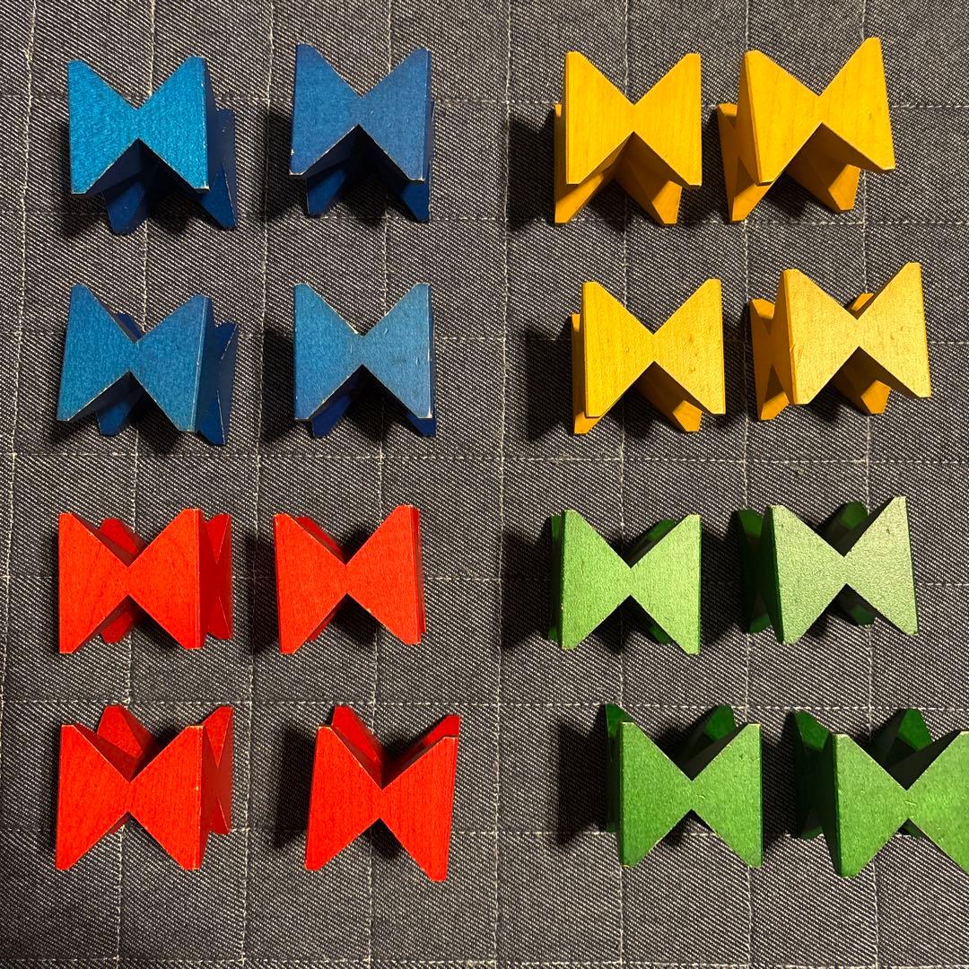 ネフスピール　木製知育パズルセット