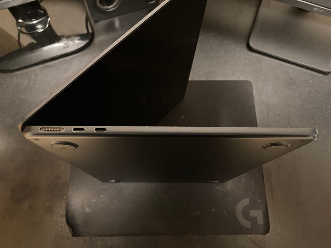 MacBook Air 2022 M2 8GB 256GB ミッドナイト 訳あり