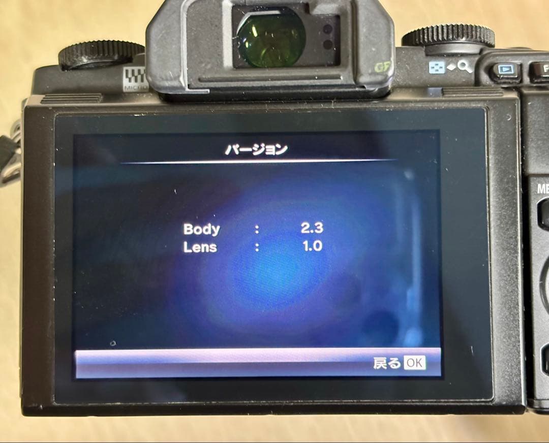 OLYMPUS OM-D E-M5 ミラーレス一眼 14-42mm WifiSD