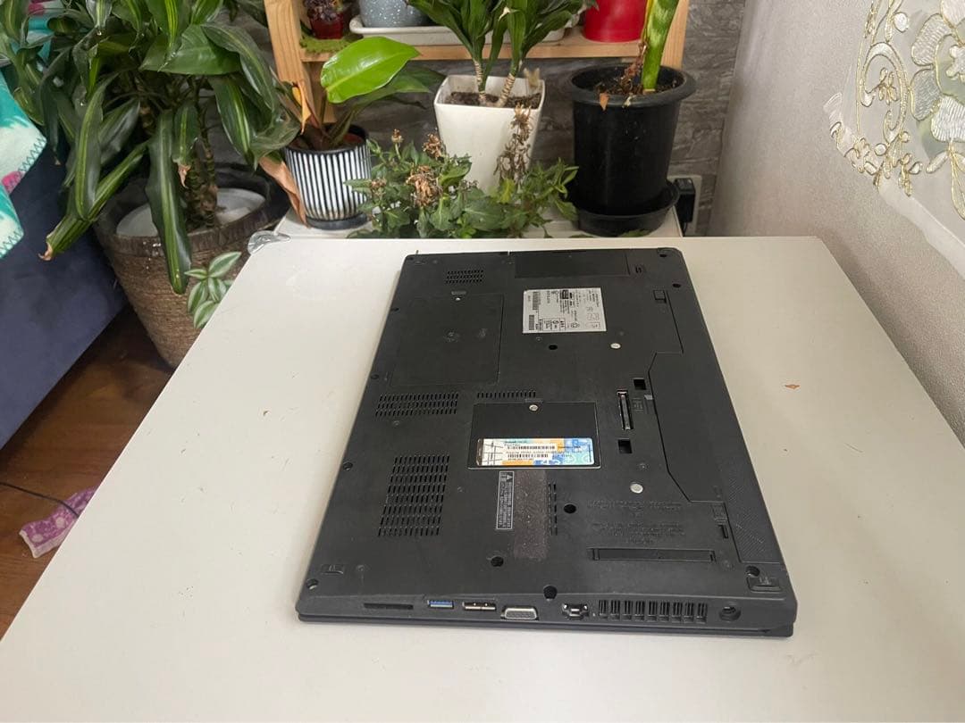 中古 FUJITSULIFEBOOK Core i5-4310M パソコンノ-ト