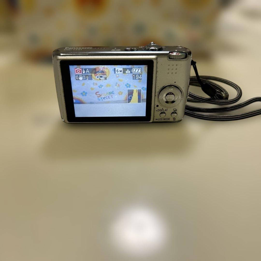 Panasonic DMC-FX01 シルバー