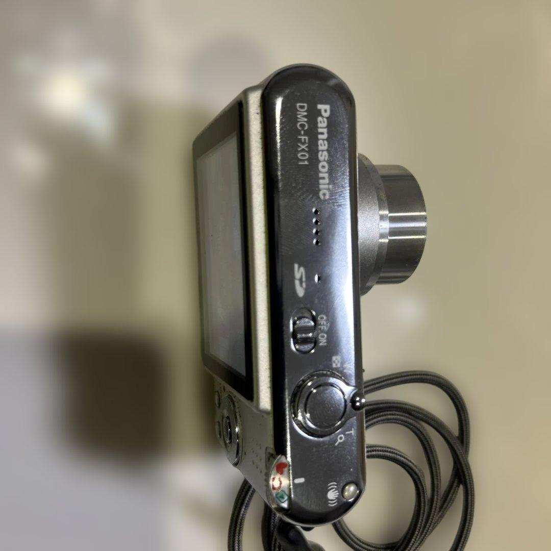 Panasonic DMC-FX01 シルバー