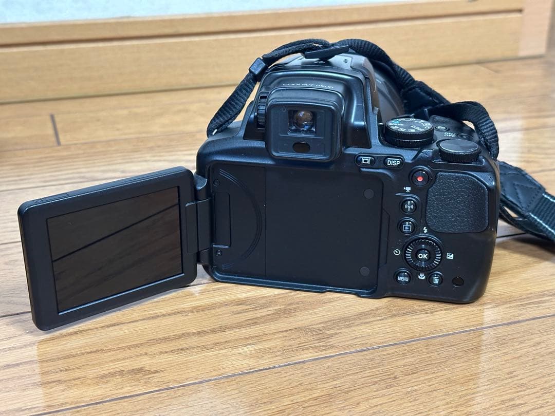 Nikon COOLPIX P900 付属品多数 ニコン デジカメ