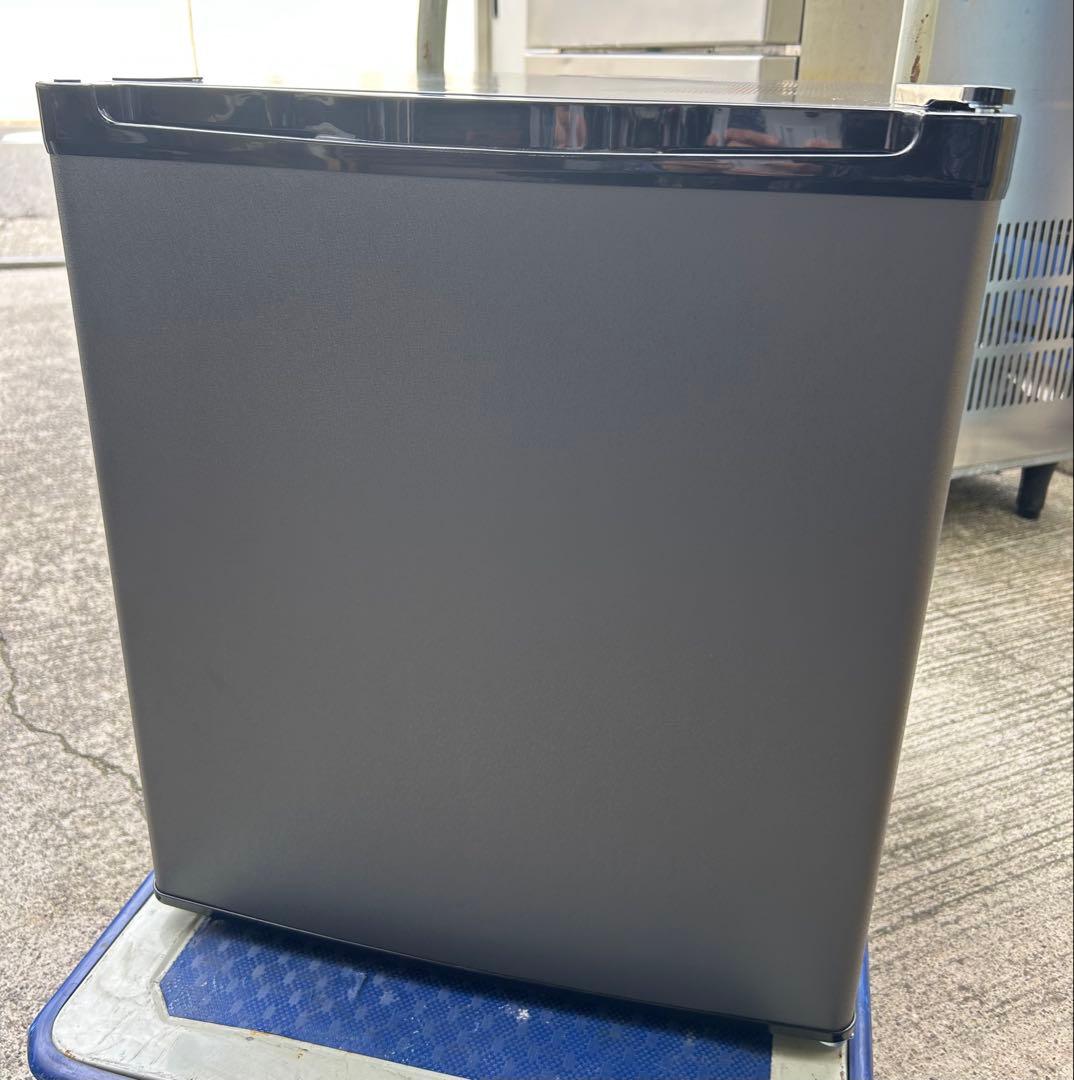 名古屋市内無料配送40★マックスゼン 冷凍庫 2025年製 33L