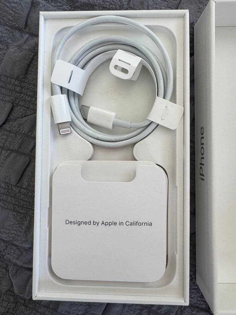 iPhoneSE 第二世代　128GB