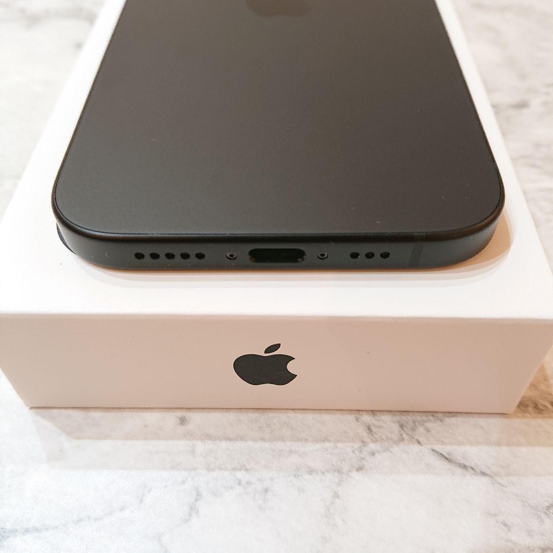 aki　iPhone15 128GB SIMフリー ブラック