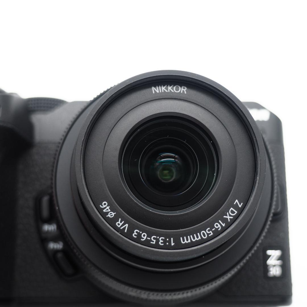 【ショット数22回】Nikon Z30　デジタルミラーレス一眼カメラ