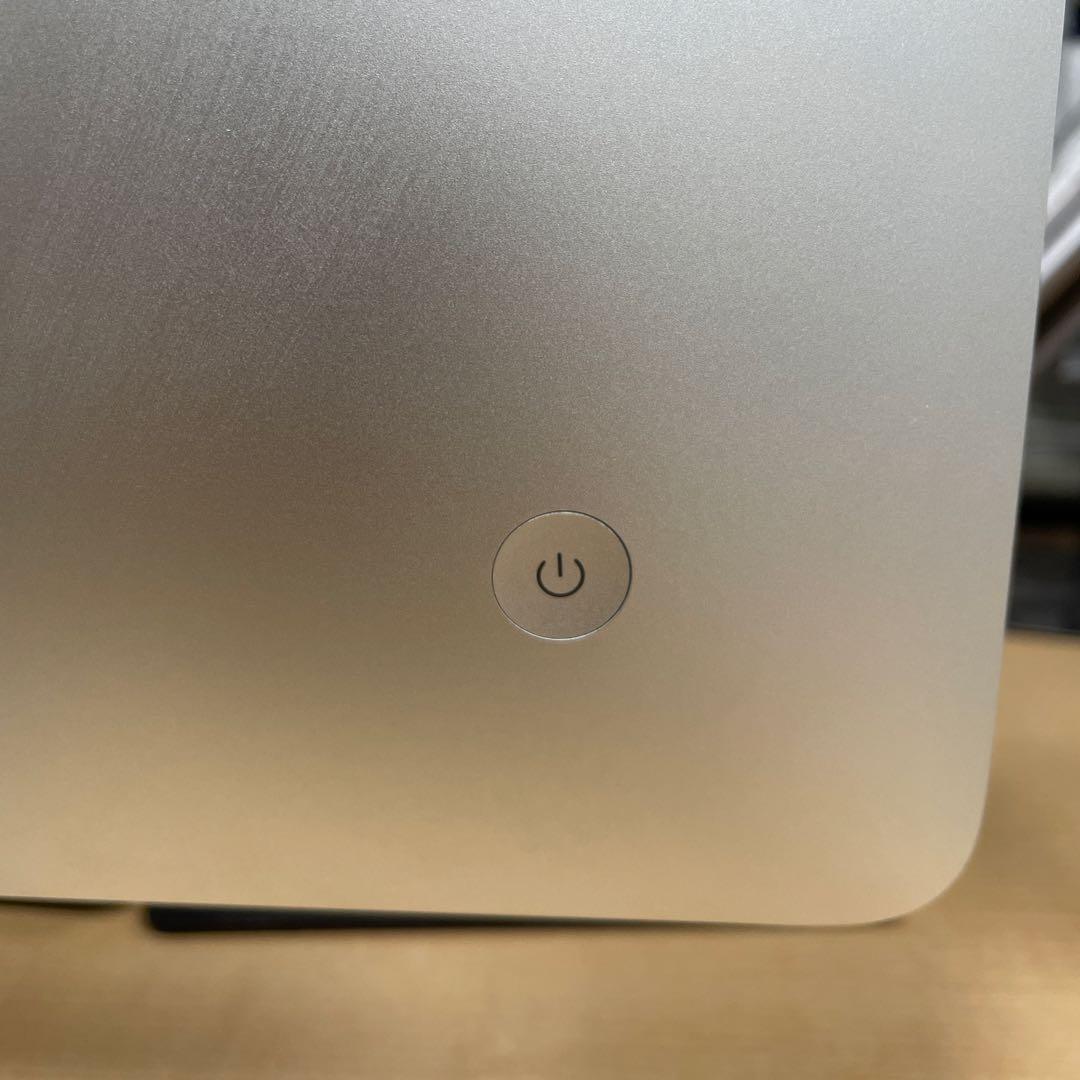 送料無料　Apple iMac 21.5インチ　A1418