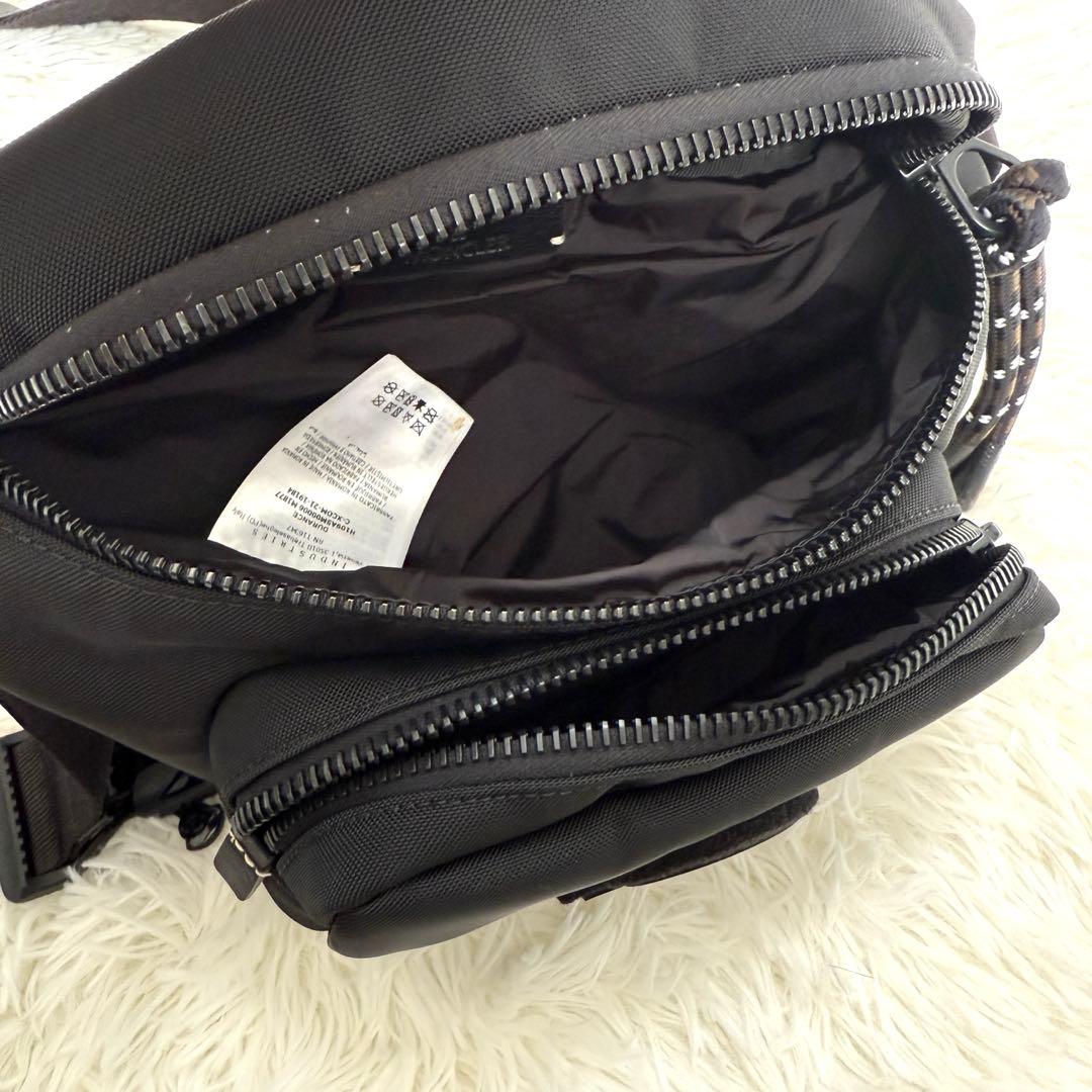 Kazuhiro505様✨MONCLER ボディバッグ ウエストポーチ