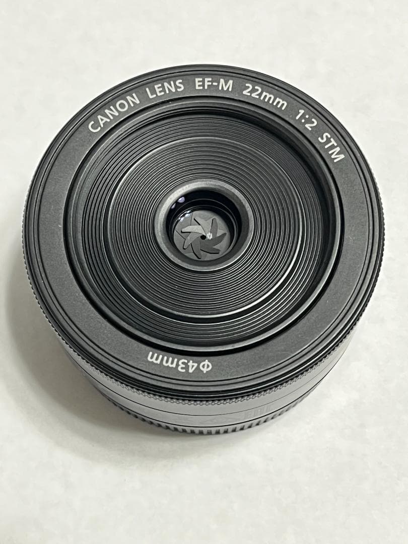 美品　EF-M22mm F2 STM