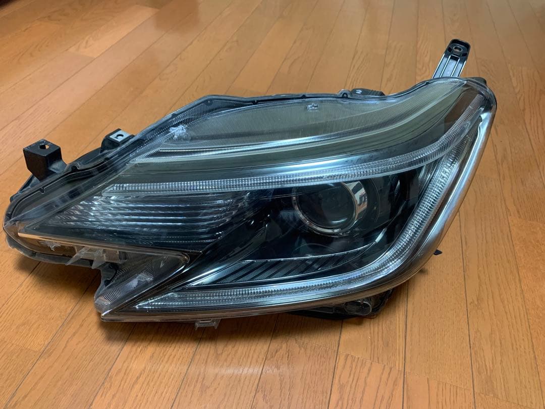 マークX G's GRX130 左KOITO 22-358