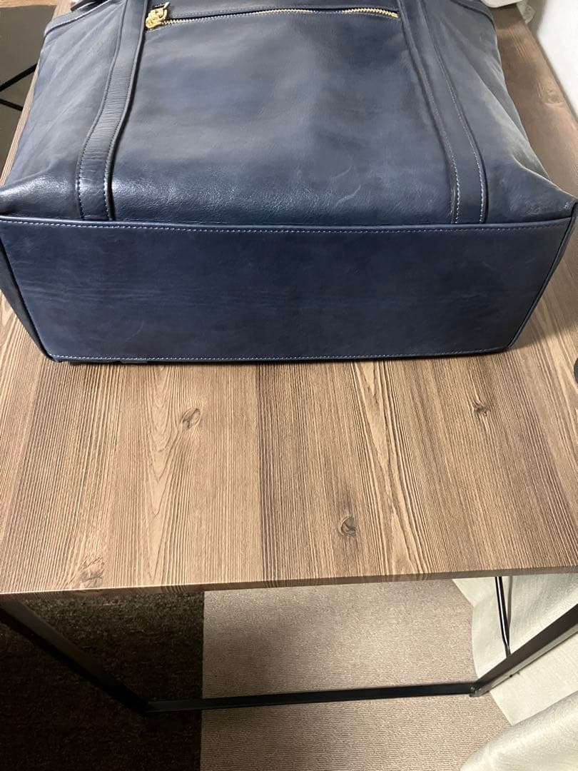 aniary ネイビー レザートートバッグ