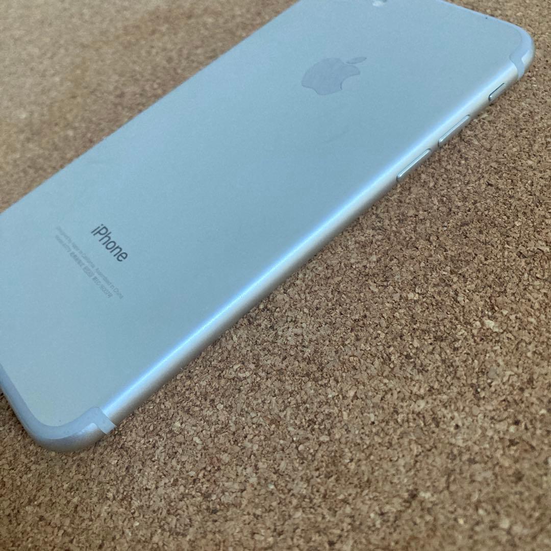 787【早い者勝ち】電池ほぼ新品☆iPhone7 32GB SIMフリー☆