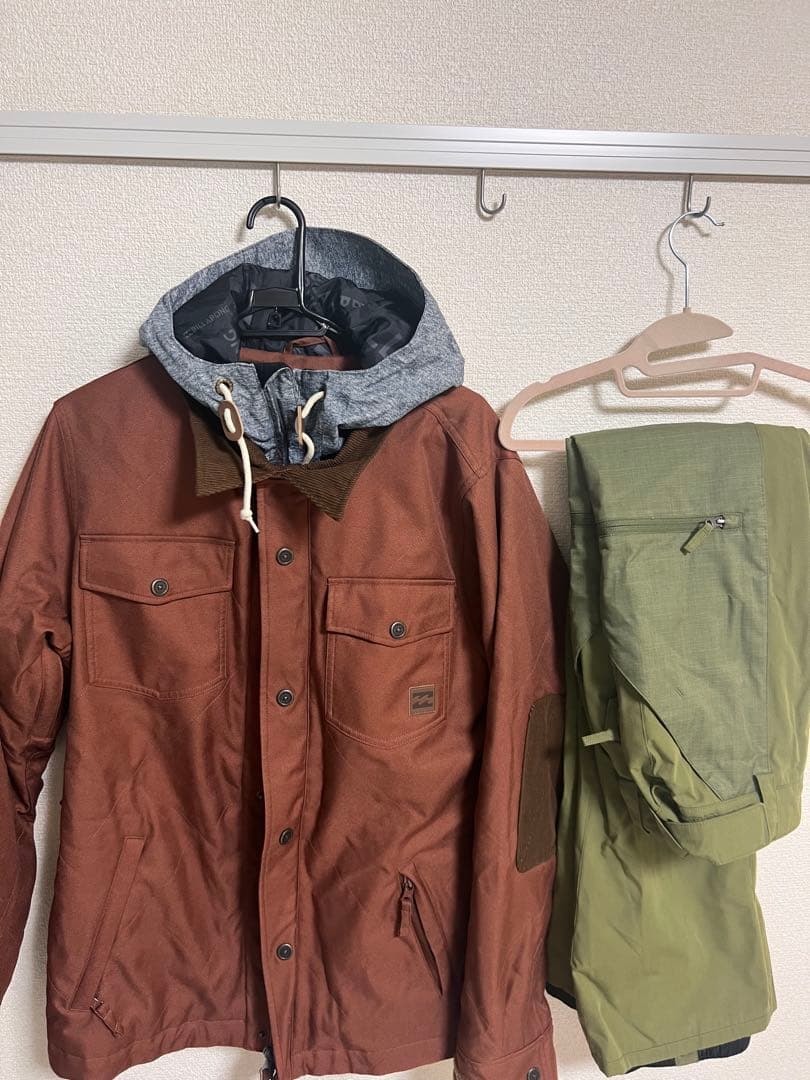 BILLABONG スノーボードウェア 上下セット メンズ スキーウェア