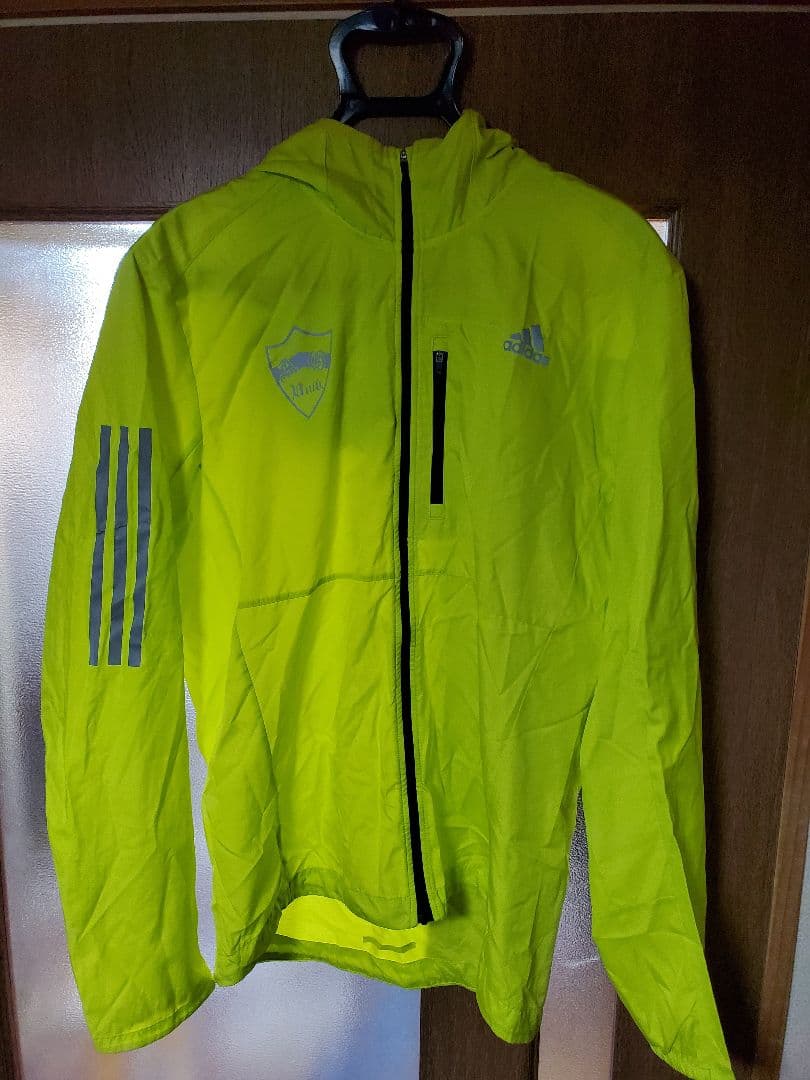 青山学院　アディダス 陸上用フード付きジャケット イエロー