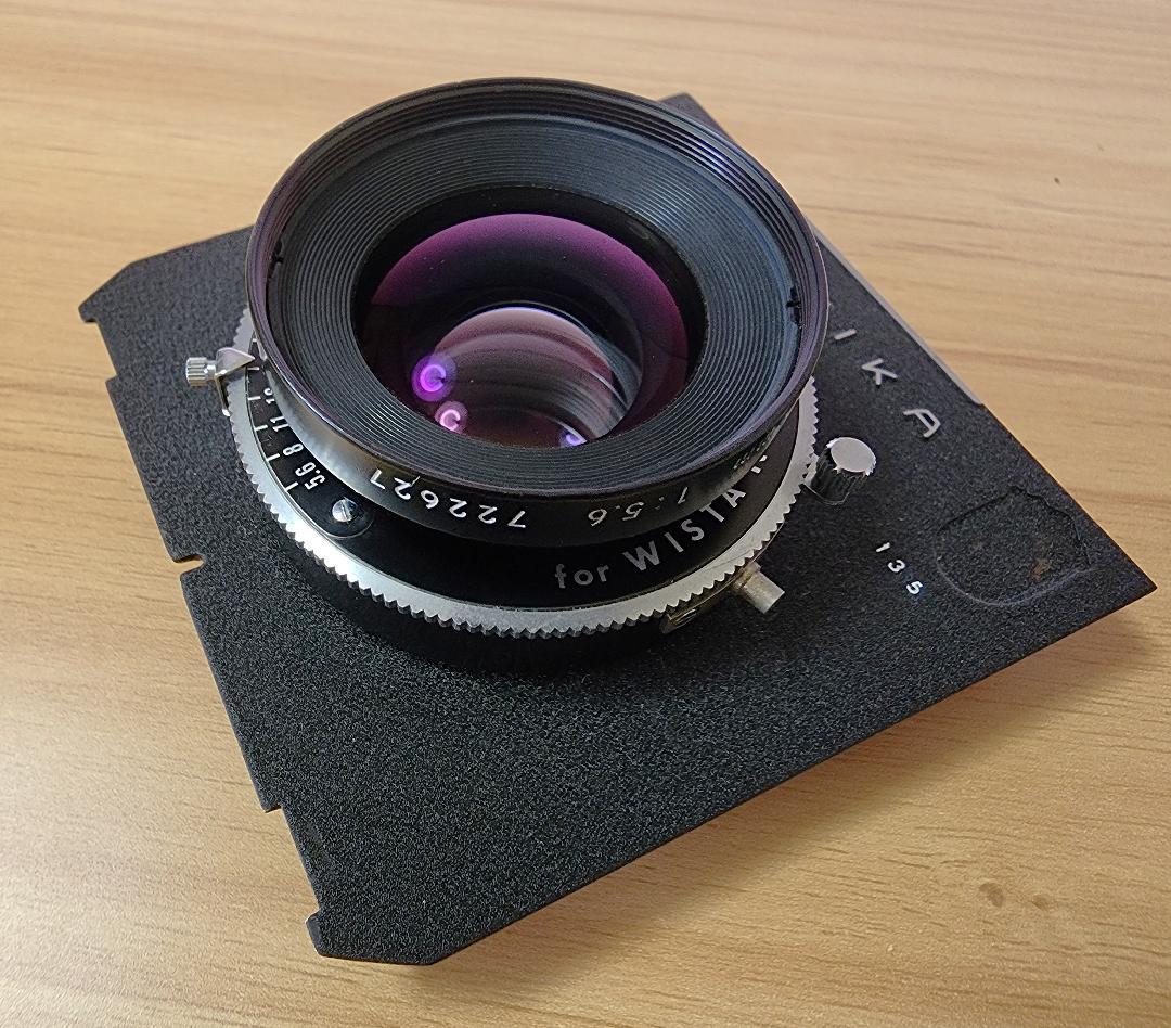 長岡4x5木製カメラ＋Nikkor-W 135mm F5.6＋フィルムホルダー