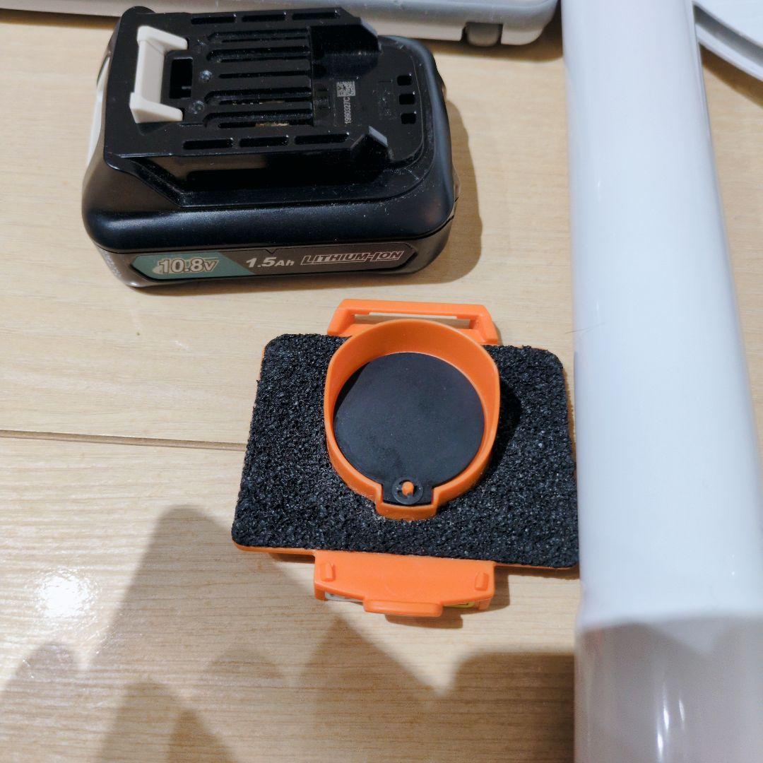 Makita CL107FDSHW 掃除機 バッテリー・充電器・紙パック30付